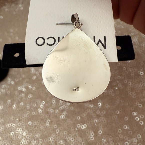 NWT Mosaico Austrian Crystal & Pearl necklace, and earrings 💕💕new line! - Picture 8 of 10